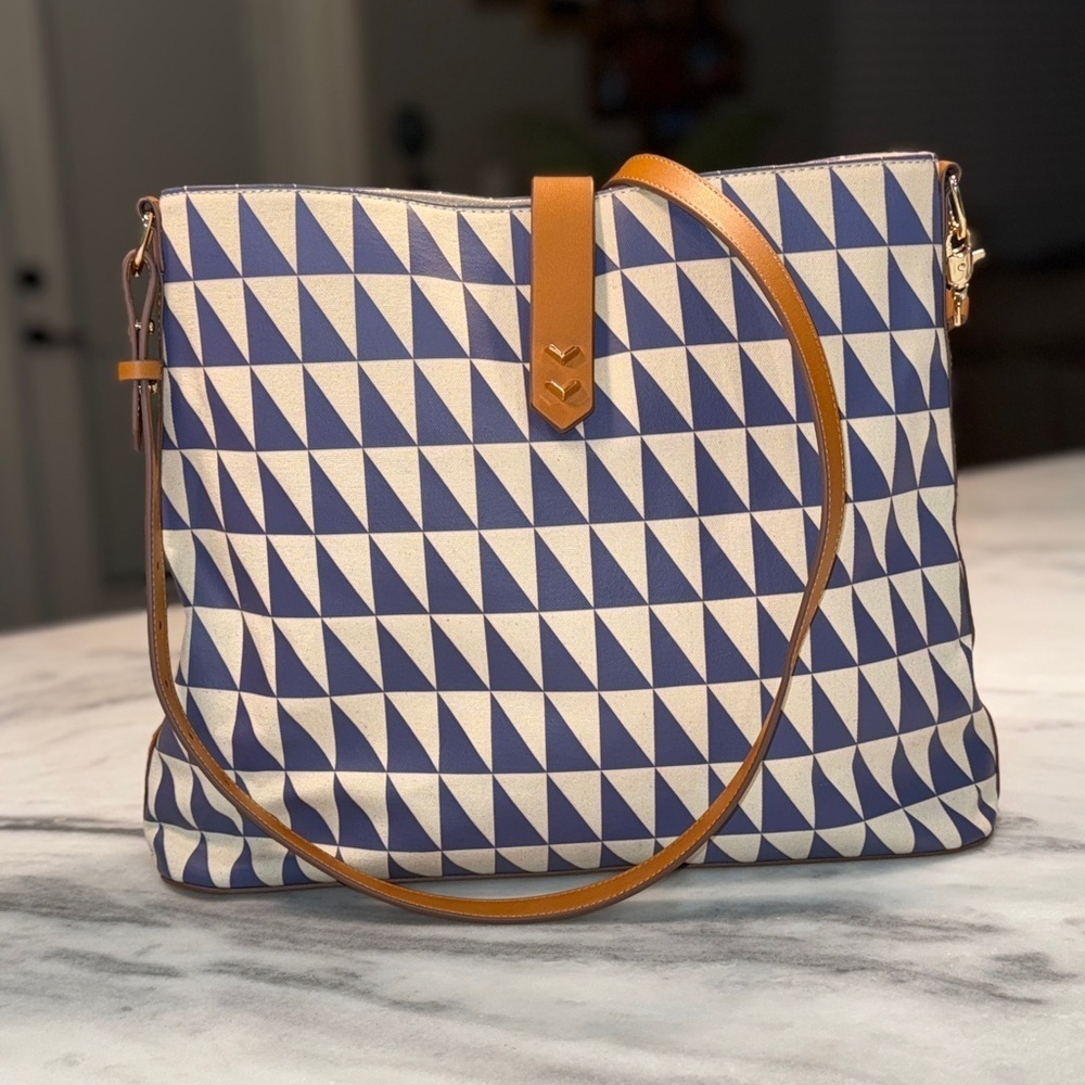 Stella and Dot Crosby Hobo Geo Tile Blue and White Toto Purse